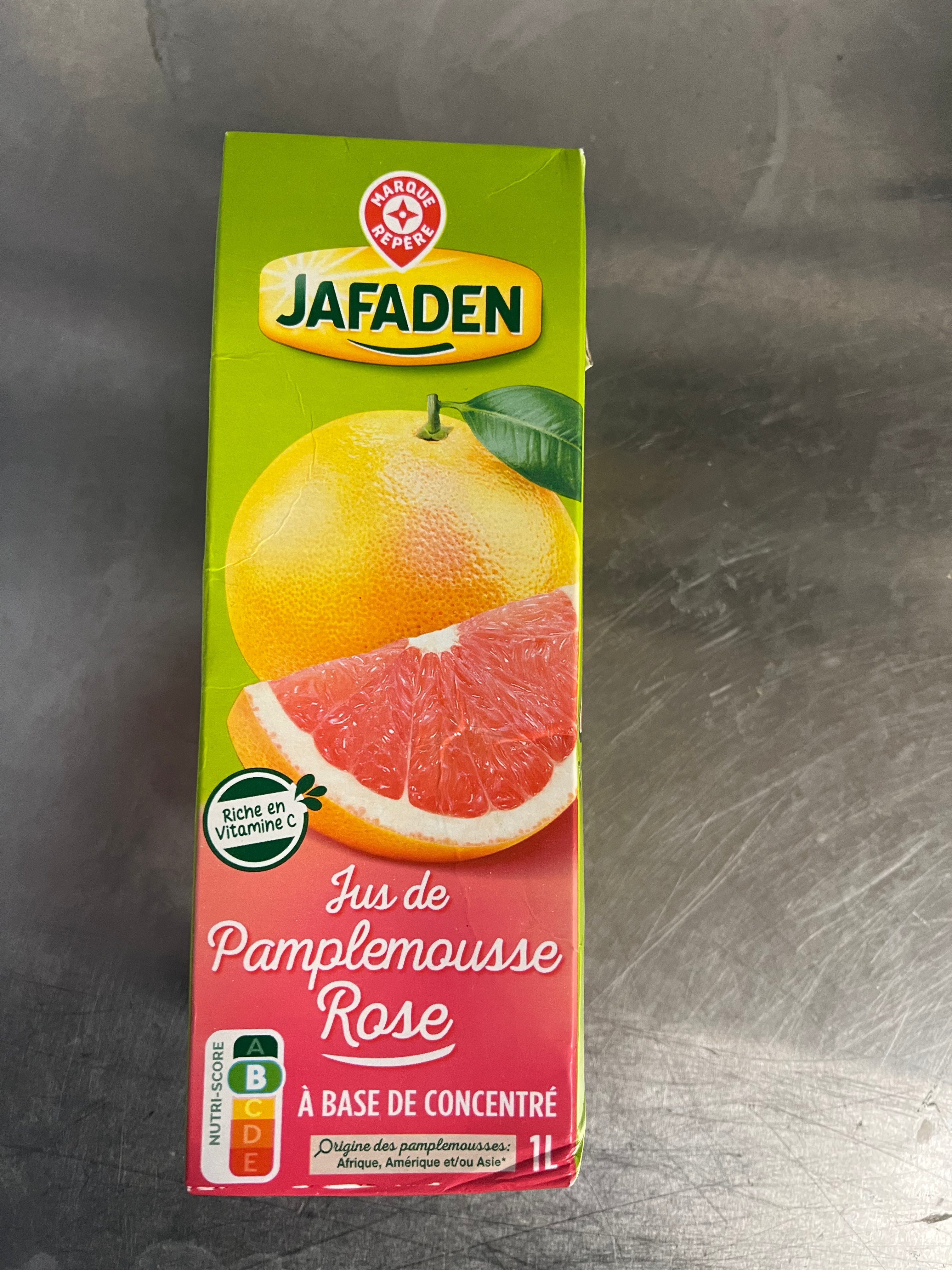 Jus de pamplemousse rose